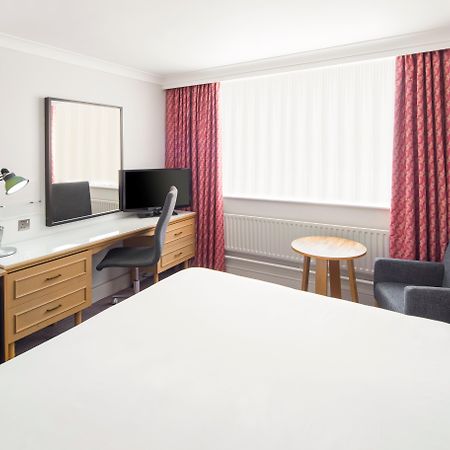 Holiday Inn Peterborough West By Ihg Exterior foto